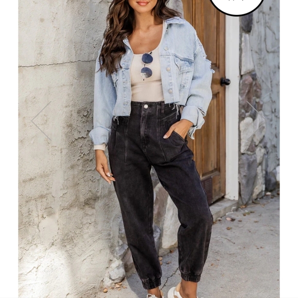 NWT Pink Lily "Cordelia" Black Denim Joggers, Size 25 - Picture 2 of 8